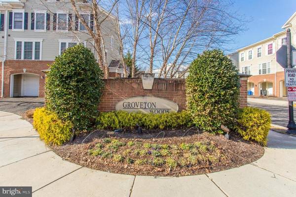 7133 HUNTLEY CREEK PL #54, Alexandria, VA 22306