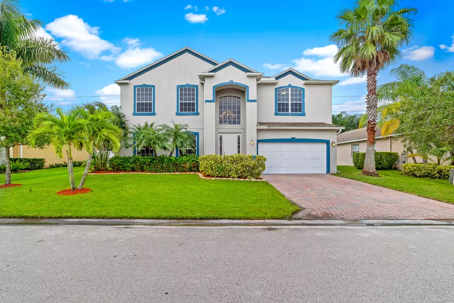 1353 Scarlet Oak CIR, Vero Beach, FL 32966