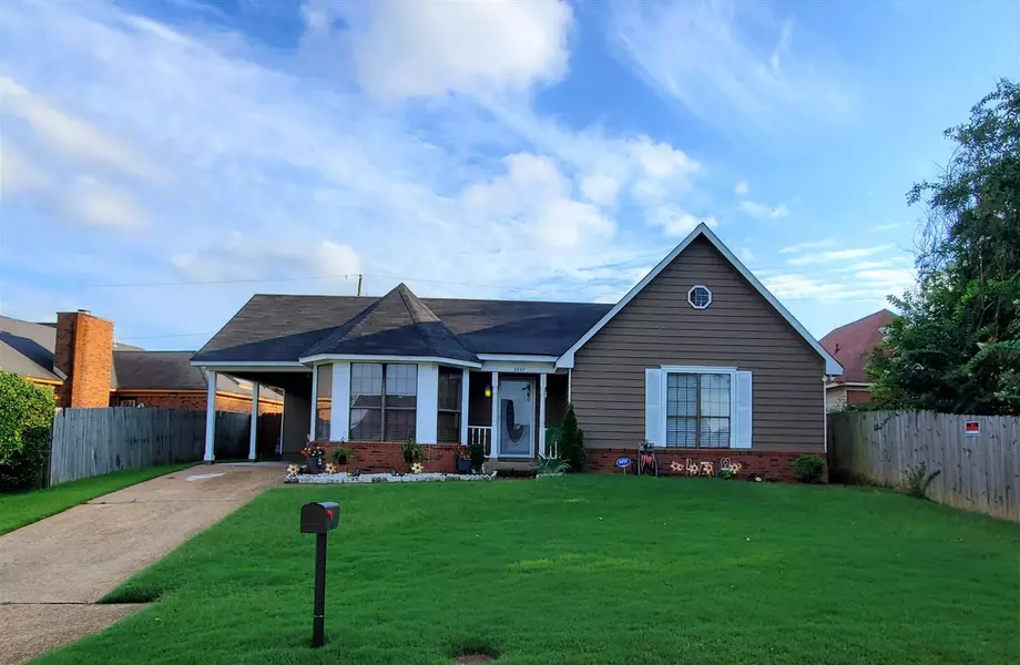 6567 W CRYSTAL OAK CV, Unincorporated, TN 38141