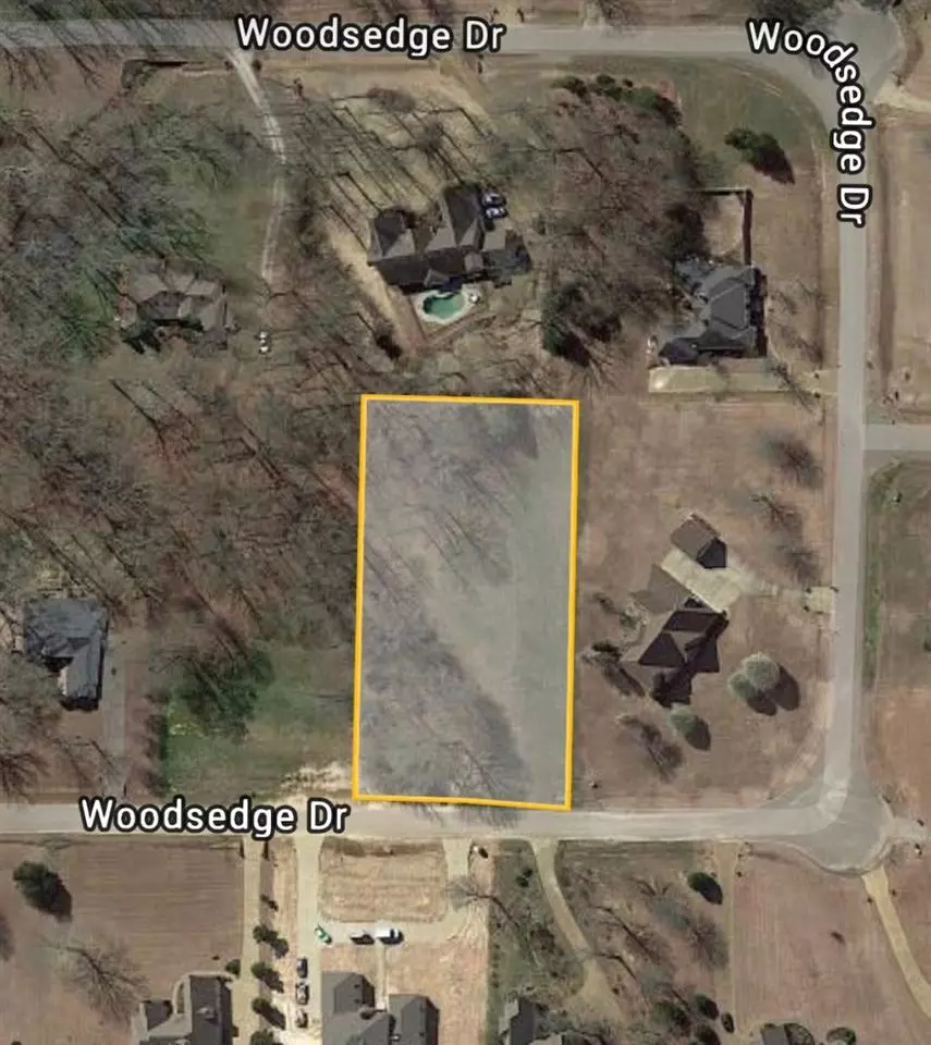 Unincorporated, TN 38028,410 WOODSEDGE DR