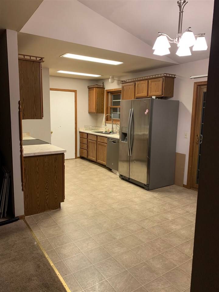 Deforest, WI 53532,821 Acker Pky