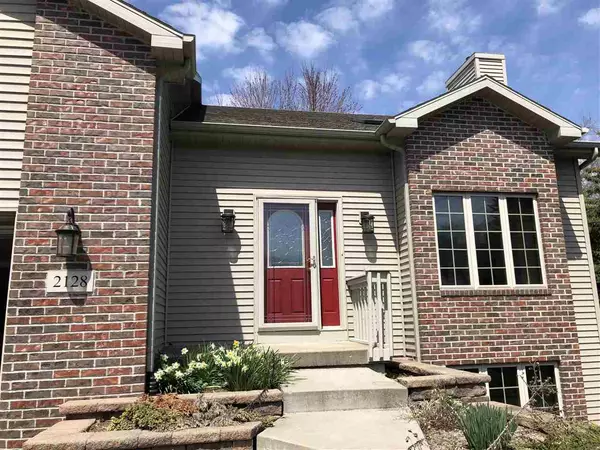 Sun Prairie, WI 53590,2128 Steven ST