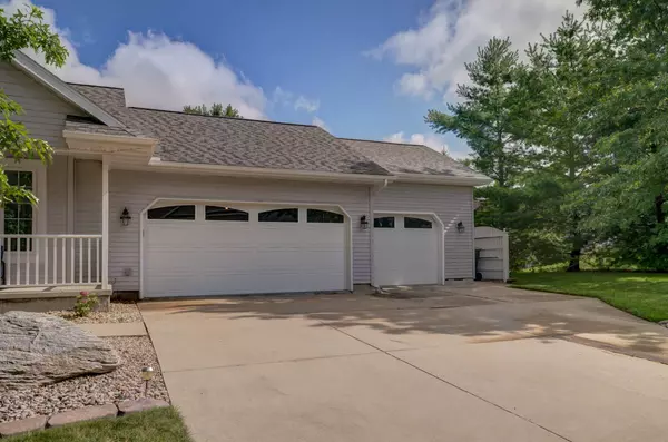 Sun Prairie, WI 53590,3180 Selkirk Dr