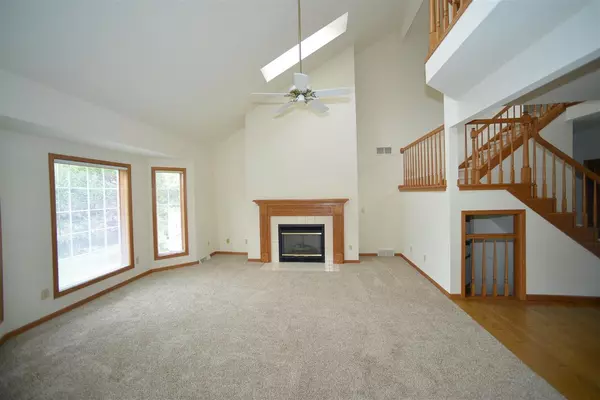 Sun Prairie, WI 53590,1272 Mockingbird Ln