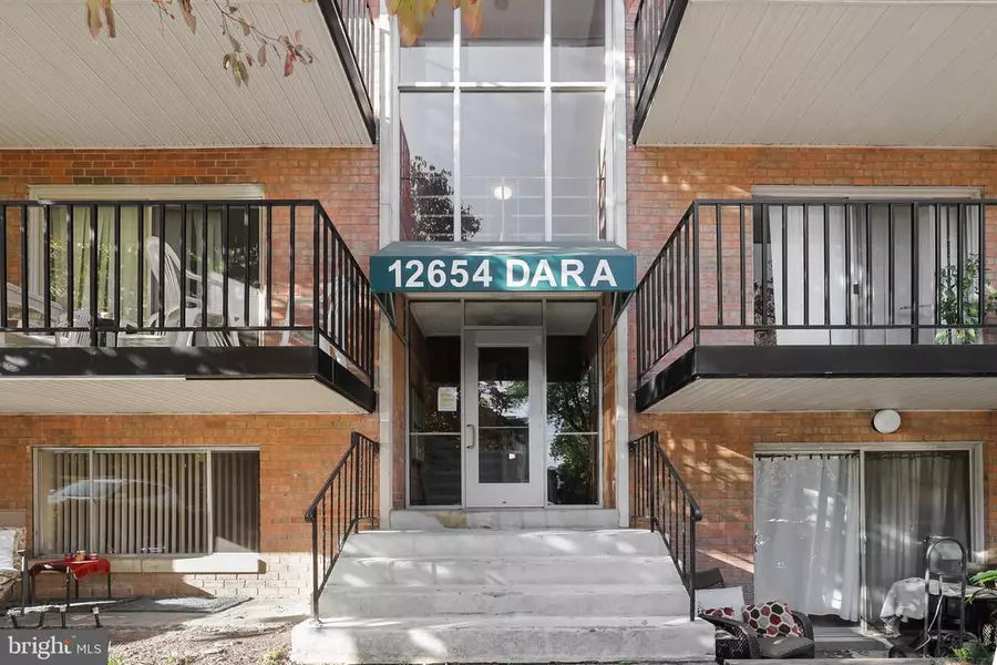 12654 DARA DR #304, Woodbridge, VA 22192