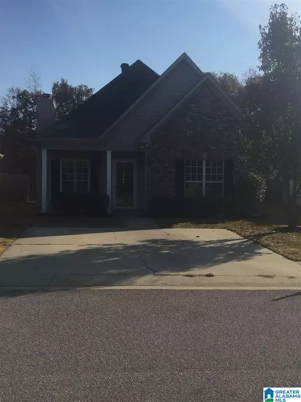 963 SAVANNAH LN, Calera, AL 35040