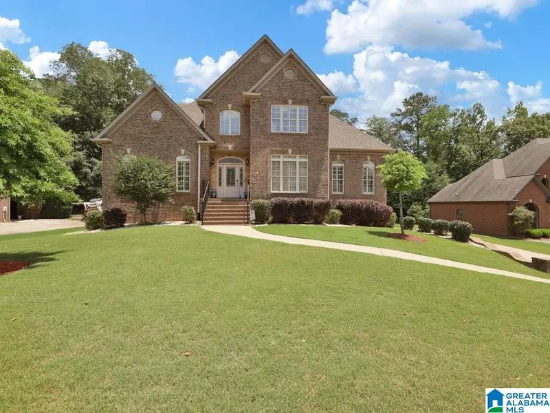 520 MILL SPRINGS CIR, Hoover, AL 35244