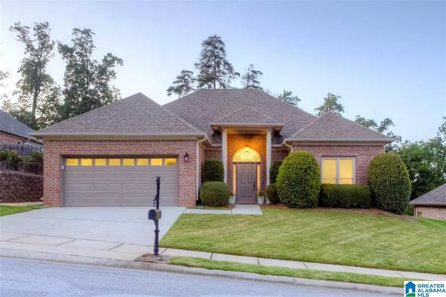 3740 CROSSINGS CREST, Hoover, AL 35242