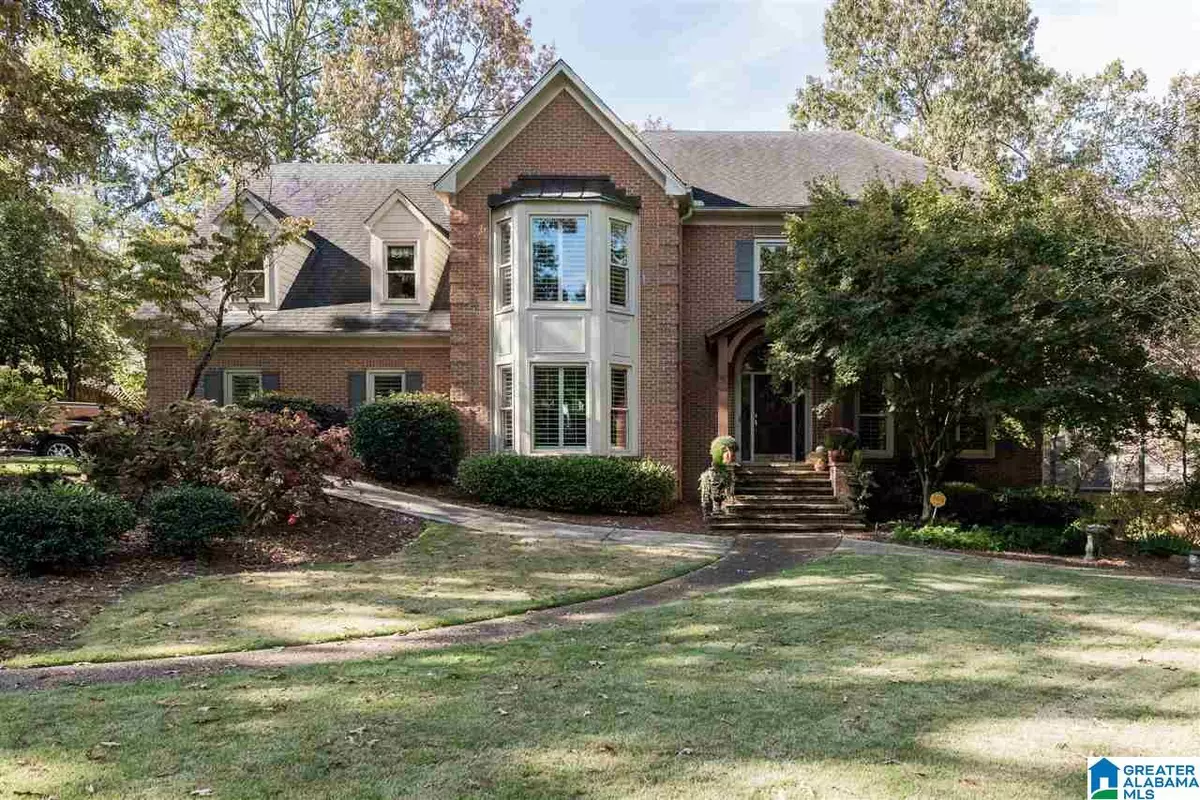 Vestavia Hills, AL 35243,2705 COUNTRYWOOD WAY