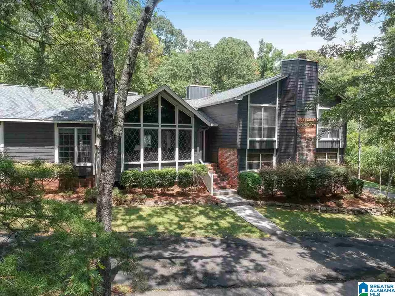 466 WILDWOOD LN, Indian Springs Village, AL 35124