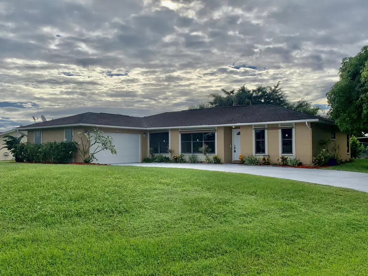 Port Saint Lucie, FL 34983,501 SW Fredrica ST