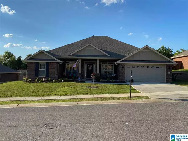 237 WATERFORD COVE TRL, Calera, AL 35040