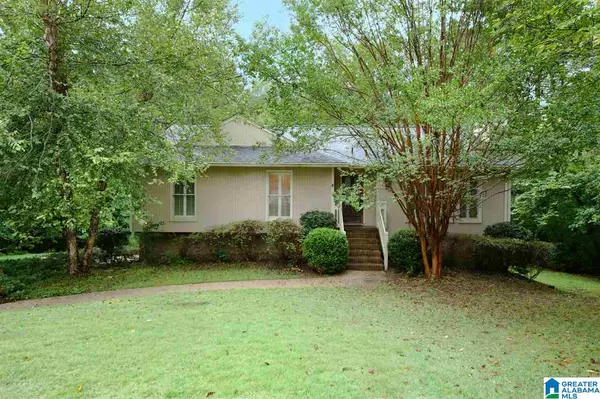 175 WILLOW RIDGE DR, Indian Springs Village, AL 35124