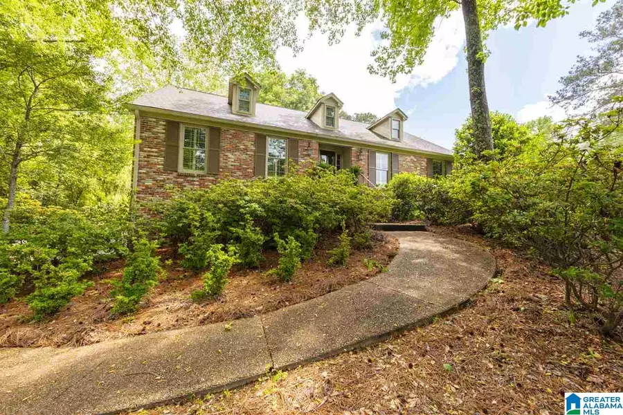 3919 SOUTH RIVER CIR, Vestavia Hills, AL 35243