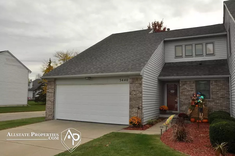 5440 Country Hearth Ln., Grand Blanc, MI 48439