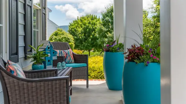 217 CLAYBROOK DR, Waynesboro, VA 22980