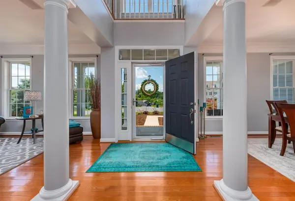 217 CLAYBROOK DR, Waynesboro, VA 22980