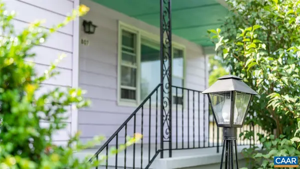 807 ADAMS ST, Staunton, VA 24401