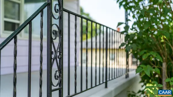 807 ADAMS ST, Staunton, VA 24401