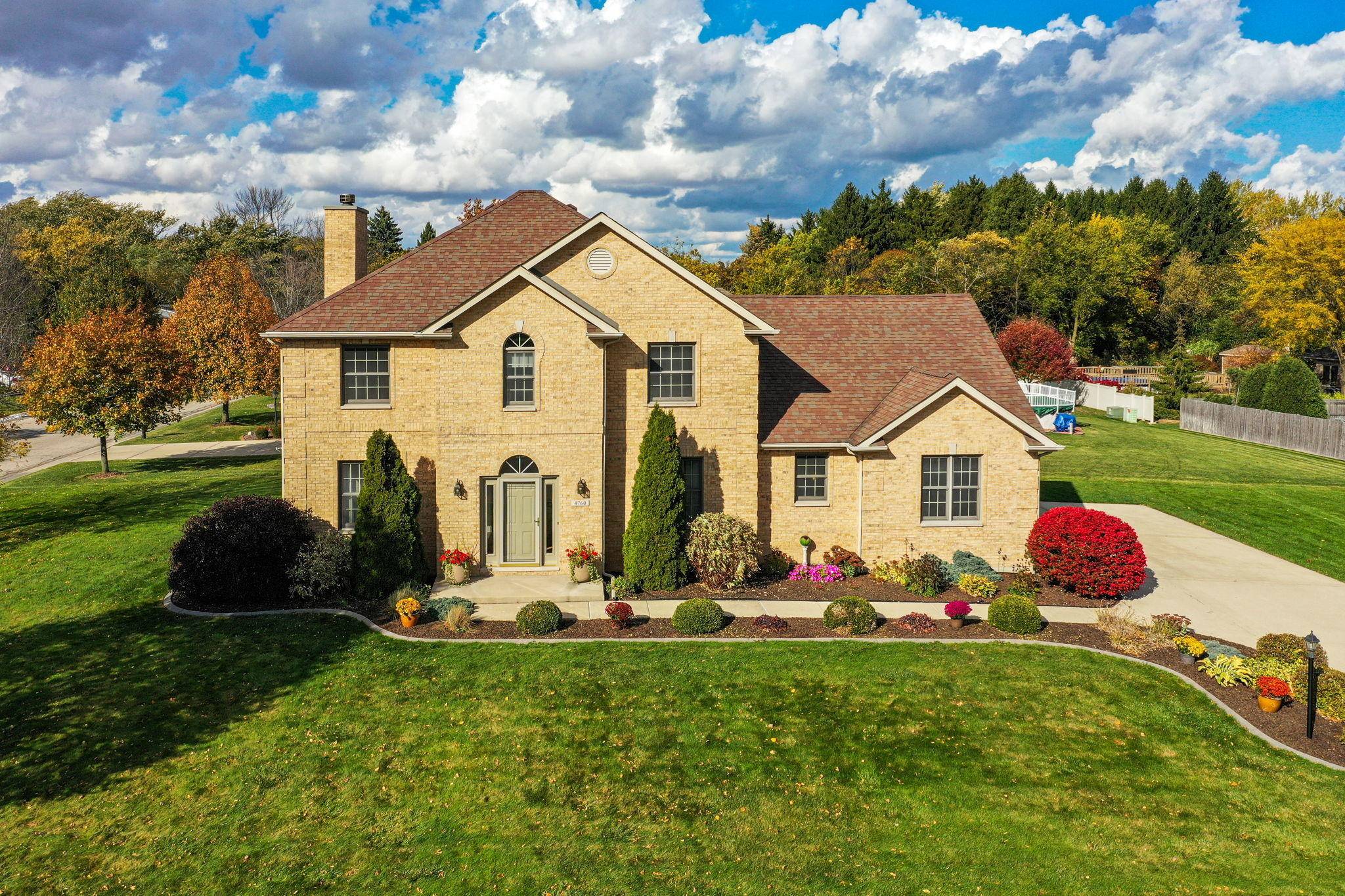 4760 87th Pl, Pleasant Prairie, WI 53158