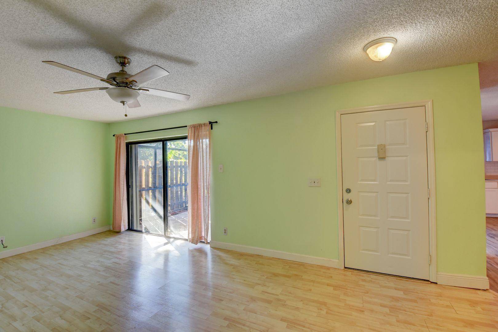 Boca Raton, FL 33433,7508 E Courtyard Run