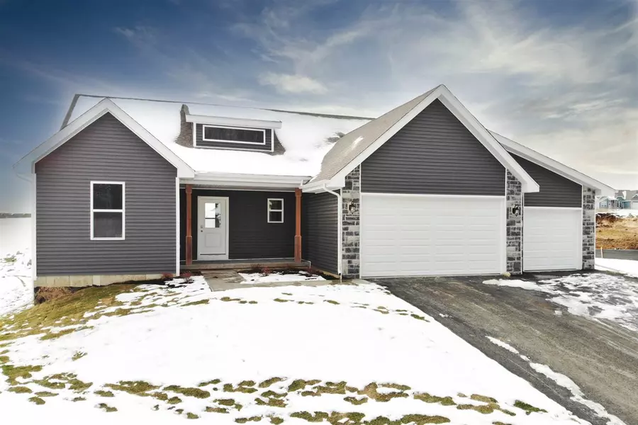 11413 N Shoes Way, Edgerton, WI 53534