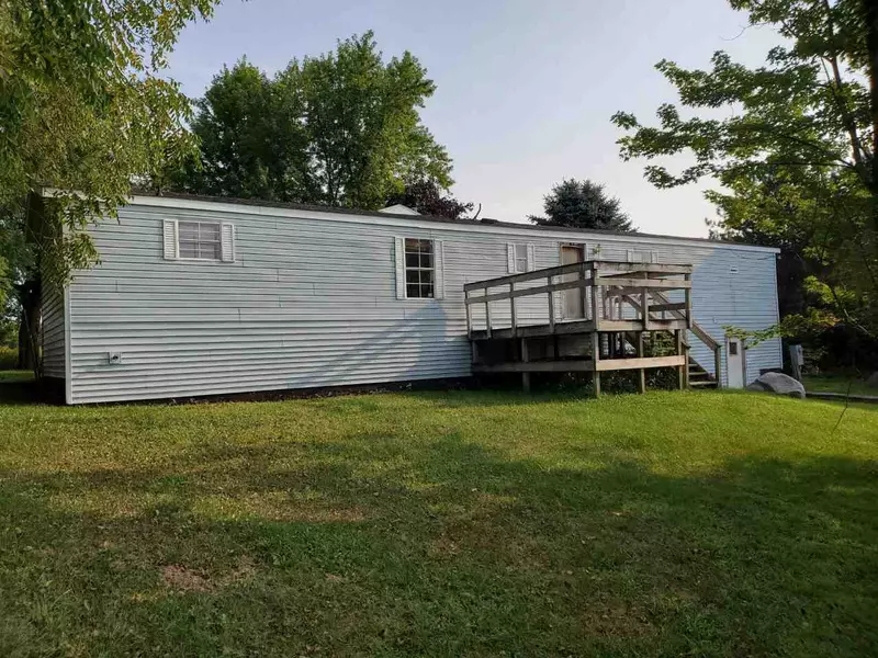 W8014 County Road H, Blanchardville, WI 53516