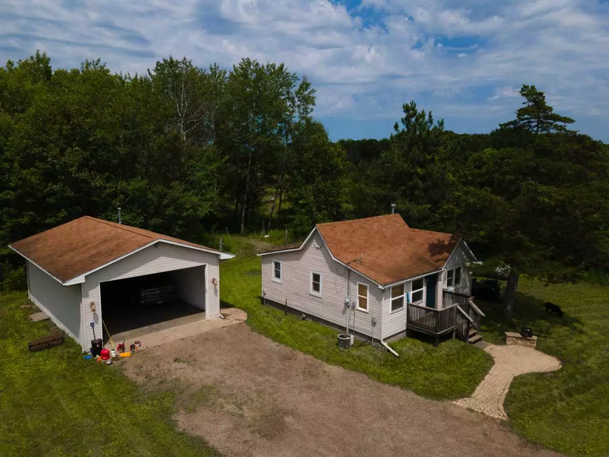 Necedah, WI 54646,W6402 8th St