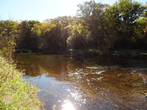 Clinton, WI 53525,49.4+/- Acres E Creek Rd