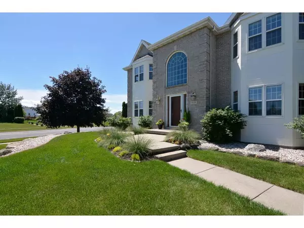 Sun Prairie, WI 53590,910 Eddington Dr