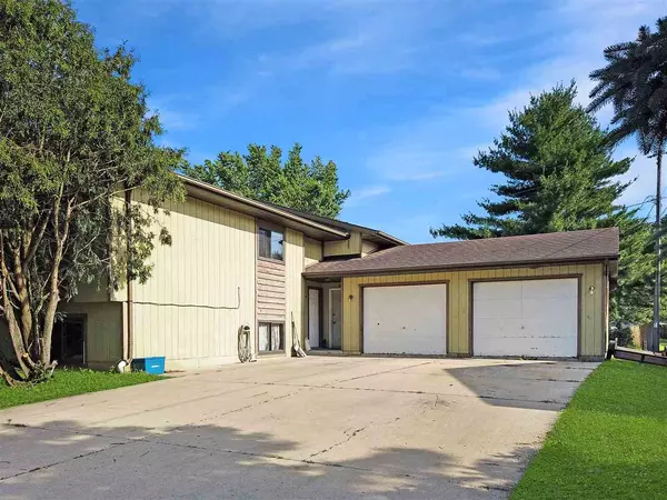 Sparta, WI 54656,919 N Goodman Ct