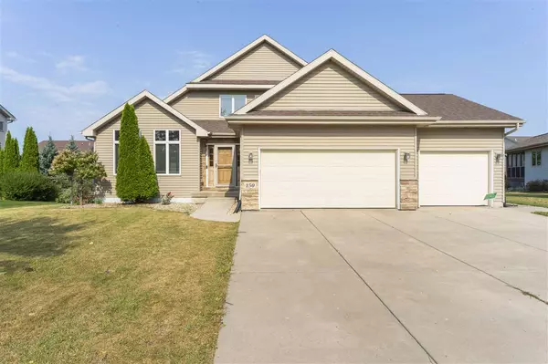 150 Cobham Ln, Sun Prairie, WI 53590