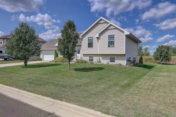 Arlington, WI 53911,353 Buena Vista Dr