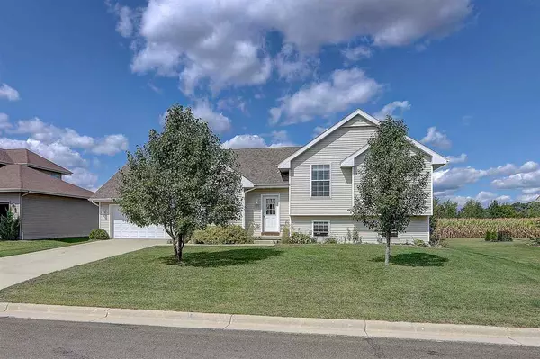 Arlington, WI 53911,353 Buena Vista Dr