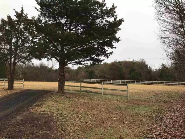 Galloway Township, NJ 08205,6 Equestrian Dr