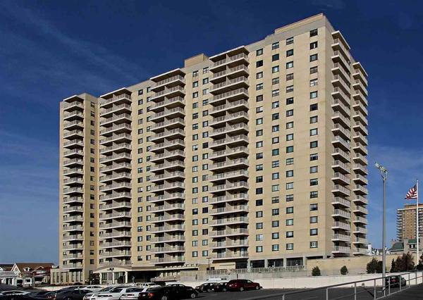 5000 Boardwalk #308, Ventnor, NJ 08406