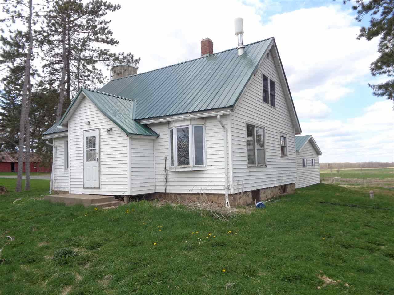 Athens, WI 54411,240189 COUNTY ROAD M