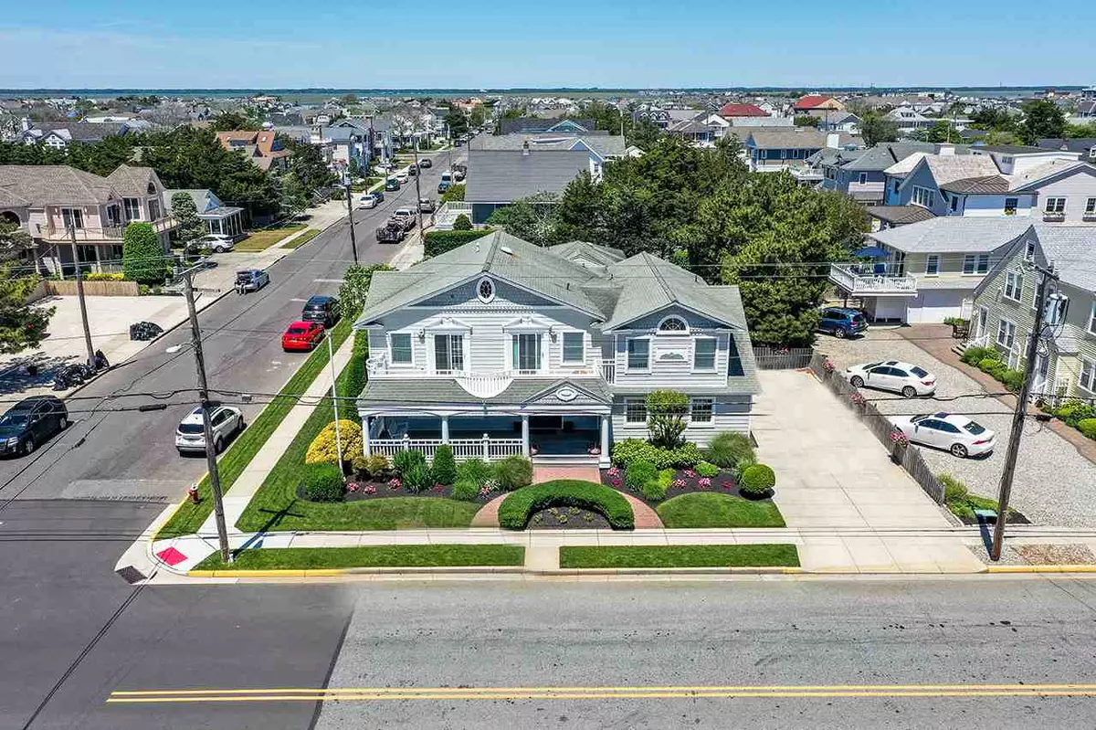 Stone Harbor, NJ 08247,10015 First Avenue