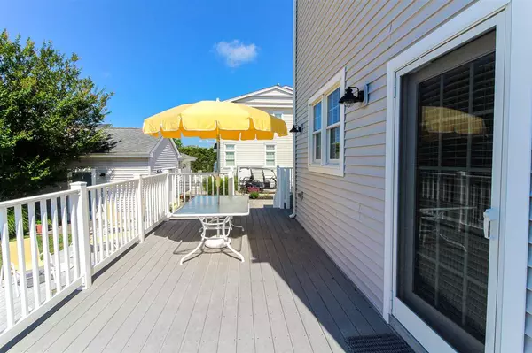 Stone Harbor, NJ 08247,379 93rd Street