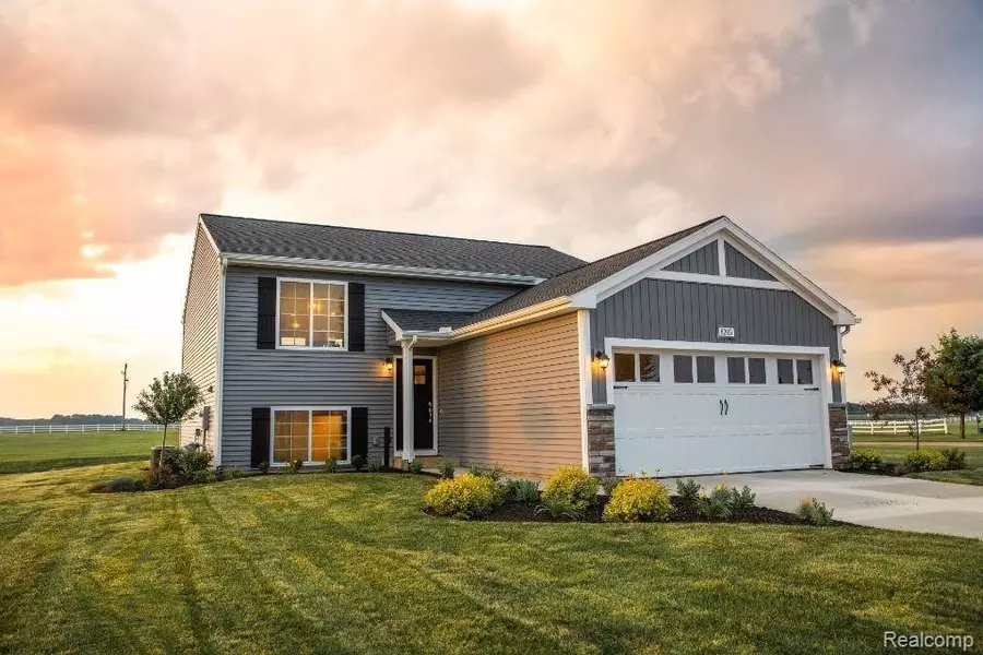 1214 Kennybrook Lane, Howell, MI 48843