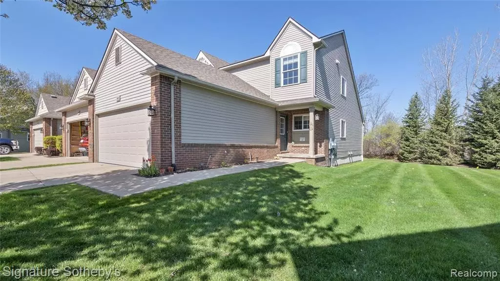 542 NEWBERRY Lane, Howell, MI 48843 9558