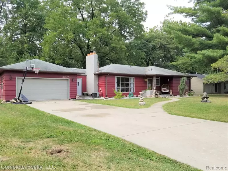 2367 MELODY Lane, Burton, MI 48509