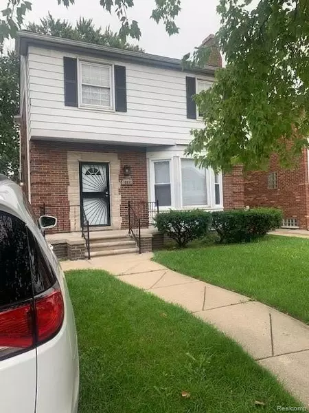 18032 SORRENTO Street, Detroit, MI 48235 1438