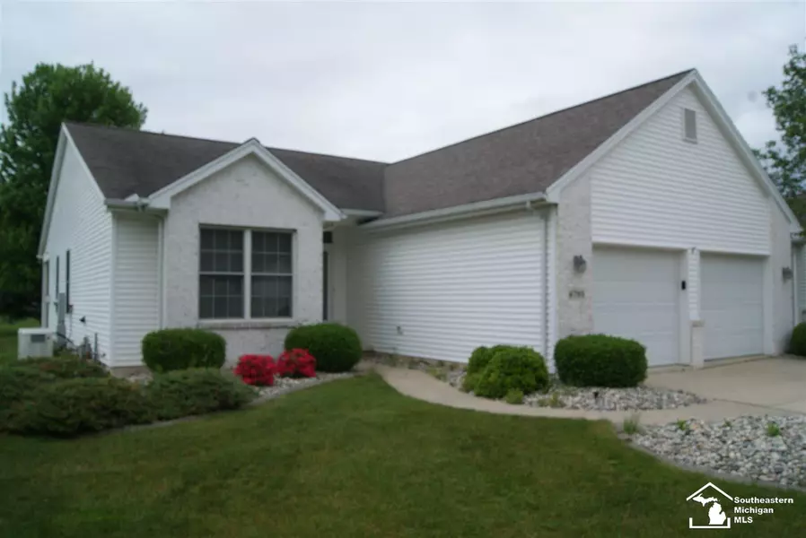 6795 Yorktown, Temperance, MI 48182