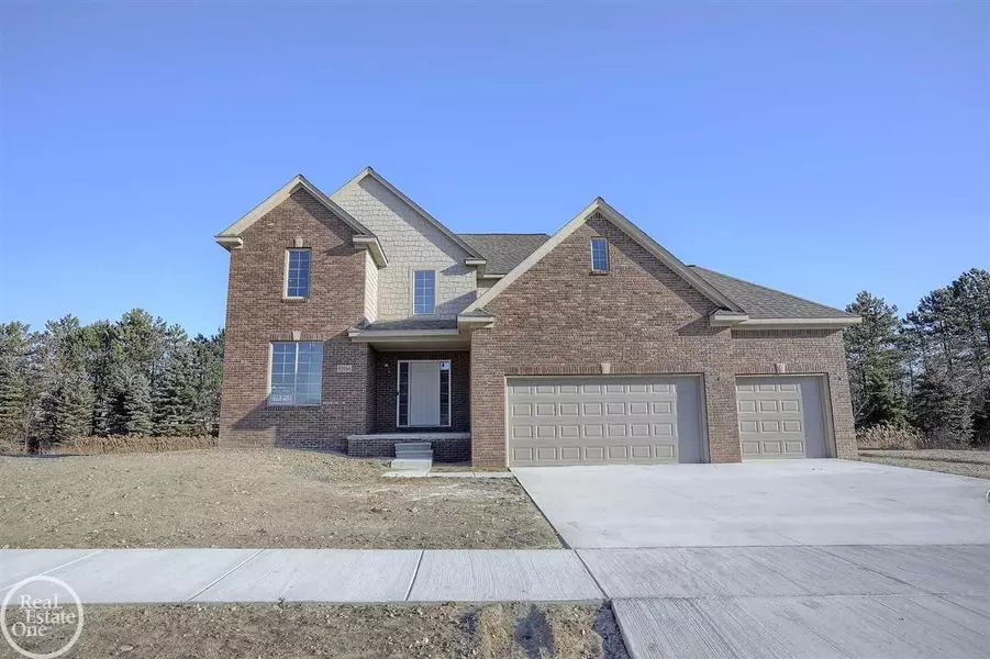 50866 Summit View Drive, Macomb Twp, MI 48042-1742