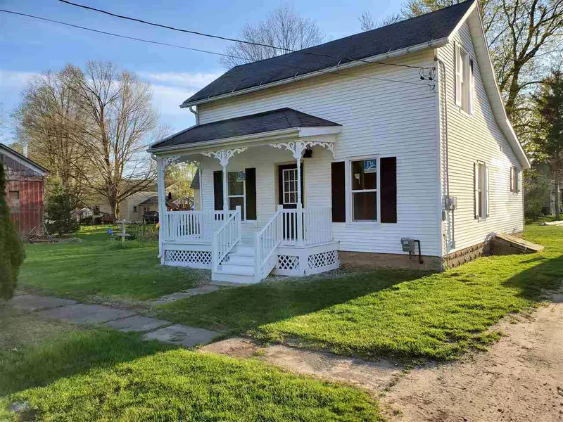 109 PHELPS ST, Laingsburg, MI 48848