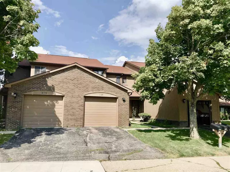 8224 Clay Ct, Sterling Heights, MI 48313