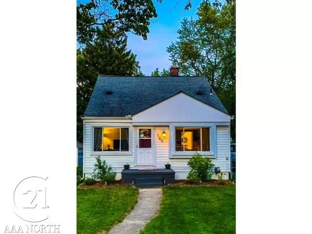 185 Roslyn, Waterford, MI 48328