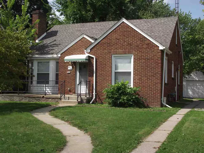 450 Commonwealth, Flint, MI 48503-2147