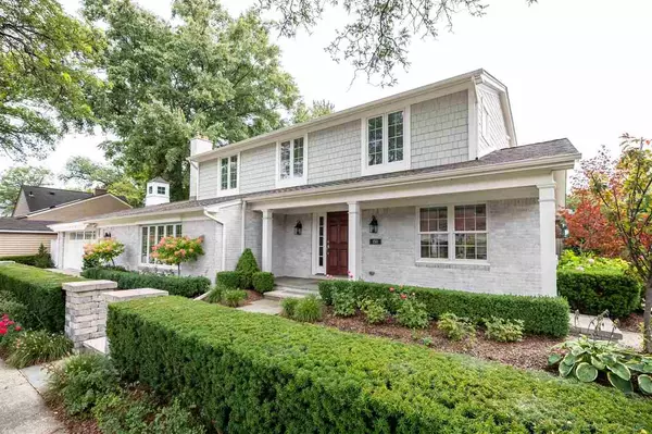 Grosse Pointe Farms, MI 48236,150 Kercheval